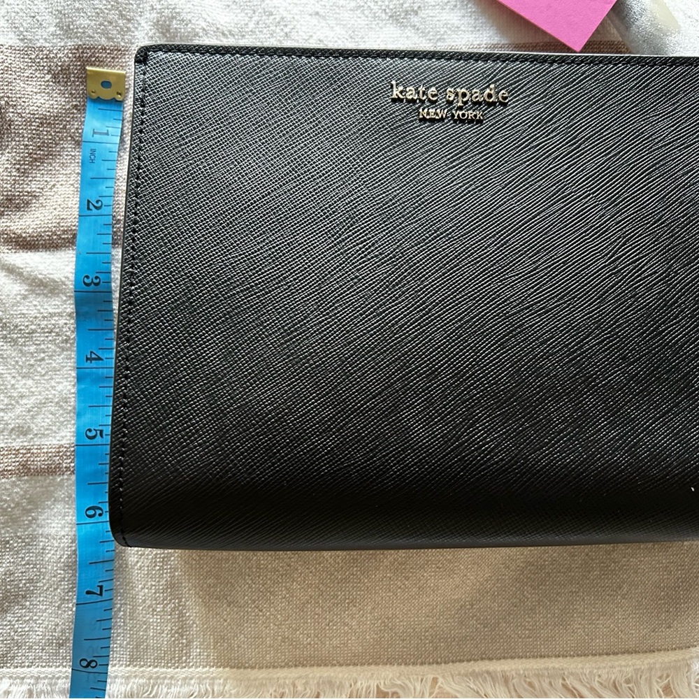 NWT Kate Spade Clutch Wristlet Excellent Condition Unique Size Fits All You Need - Picture 9 of 10